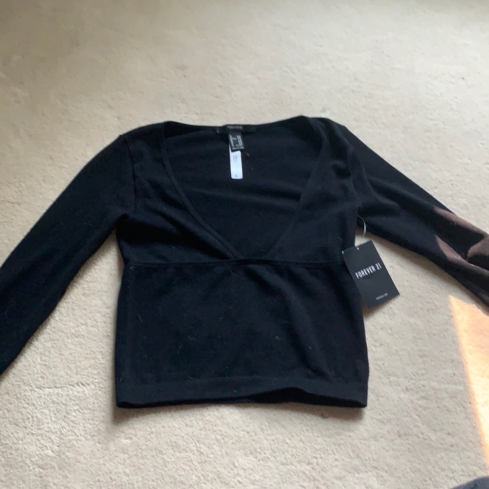 black low cut crop top form forever 21